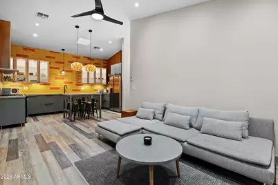 358 E Whitton Avenue, Phoenix, AZ 85012 - Photo 17