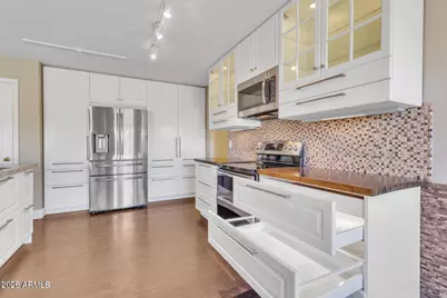 2092 E 36th Avenue, Apache Junction, AZ 85119 - Photo 13