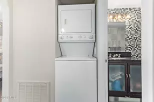 10301 N 70th St, Paradise Valley, AZ 85253 - Photo 21