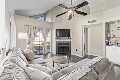 10301 N 70th Street #210, Paradise Valley, AZ 85253 - Photo 5