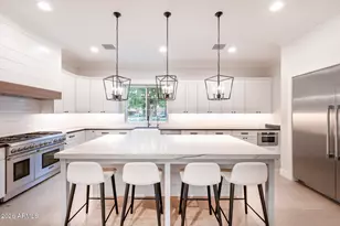 3216 E Weldon Ave, Phoenix, AZ 85018 - Photo 11