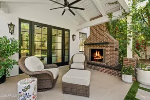 3216 E Weldon Ave, Phoenix, AZ 85018 - Photo 17