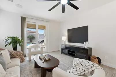 2307 W Kristina Avenue, San Tan Valley, AZ 85144 - Photo 9