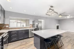 1340 E Garnet Cir, Mesa, AZ 85204 - Photo 17