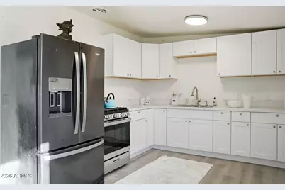 427 W Greenwich Road, Kearny, AZ 85137 - Photo 11