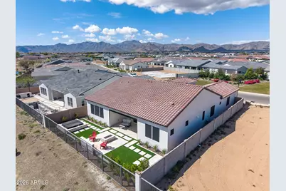 17613 W Guthrie Street, Surprise, AZ 85388 - Photo 51