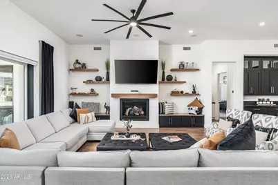 20756 E Indiana Avenue, Queen Creek, AZ 85142 - Photo 9