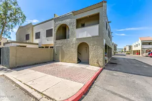 4831 W Palo Verde Dr, Glendale, AZ 85301 - Photo 3