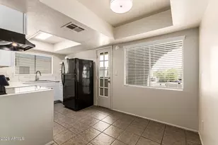 4831 W Palo Verde Dr, Glendale, AZ 85301 - Photo 9