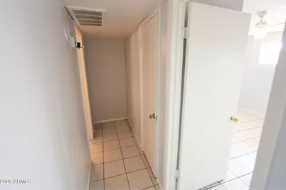 565 S Hobson Street #4, Mesa, AZ 85204 - Photo 7