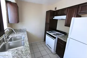 565 S Hobson, Mesa, AZ 85204 - Photo 5