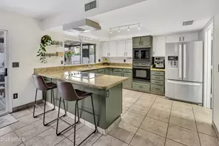 121 E Pershing Ave, Phoenix, AZ 85022 - Photo 9