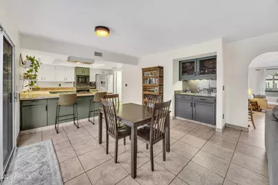 121 E Pershing Avenue, Phoenix, AZ 85022 - Photo 11