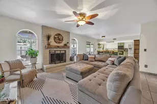 121 E Pershing Ave, Phoenix, AZ 85022 - Photo 5