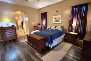 2569 W Silverdale Rd, San Tan Valley, AZ 85144 - Photo 13