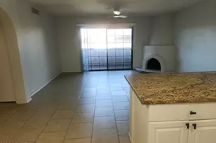 7557 N Dreamy Draw Dr, Phoenix, AZ 85020 - Photo 5