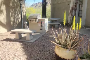 7557 N Dreamy Draw Dr, Phoenix, AZ 85020 - Photo 3