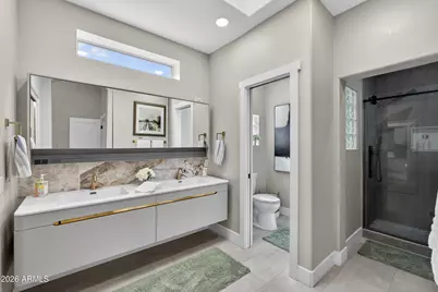 15329 W Catalina Court, Goodyear, AZ 85395 - Photo 17