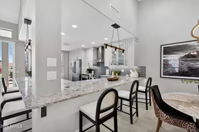 15329 W Catalina Court, Goodyear, AZ 85395 - Photo 9