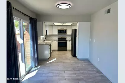 116 W Loma Vista Drive #104, Tempe, AZ 85282 - Photo 5