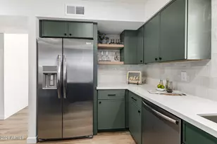 1844 E 1st Pl, Mesa, AZ 85203 - Photo 9