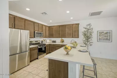 1949 W Holden Drive, Phoenix, AZ 85085 - Photo 7