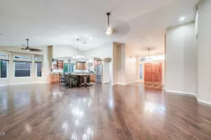 8756 W Rockwood Dr, Peoria, AZ 85382 - Photo 13