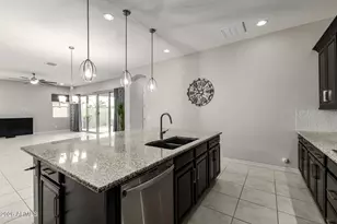 41385 W Centennial Dr, Maricopa, AZ 85138 - Photo 11