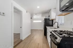 723 E Sunnyslope Ln, Phoenix, AZ 85020 - Photo 9