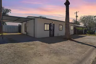 723 E Sunnyslope Ln, Phoenix, AZ 85020 - Photo 1