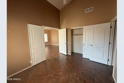 8136 W Laurel Lane, Peoria, AZ 85345 - Photo 7