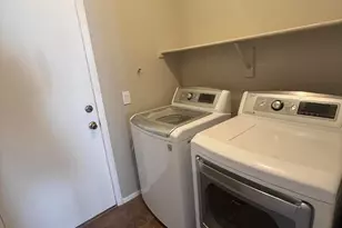 8136 W Laurel Ln, Peoria, AZ 85345 - Photo 27