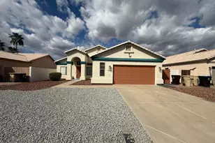 8136 W Laurel Ln, Peoria, AZ 85345 - Photo 3