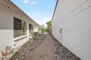 9649 S 44th St, Phoenix, AZ 85044 - Photo 27