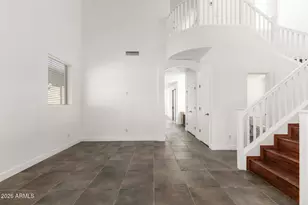 1817 E Donner Dr, Phoenix, AZ 85042 - Photo 5