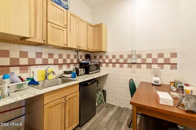 507 E Broadway Road, Phoenix, AZ 85040 - Photo 9