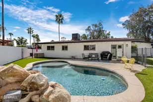 517 W Coral Gables Dr, Phoenix, AZ 85023 - Photo 7