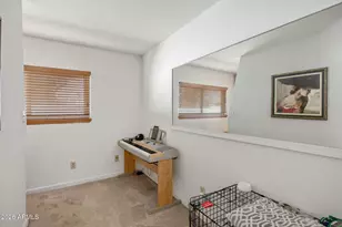 517 W Coral Gables Dr, Phoenix, AZ 85023 - Photo 19