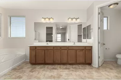 2431 E Omega Drive, San Tan Valley, AZ 85143 - Photo 25