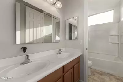 2431 E Omega Drive, San Tan Valley, AZ 85143 - Photo 39