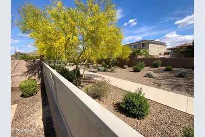 26917 N 74th Avenue, Peoria, AZ 85383 - Photo 15