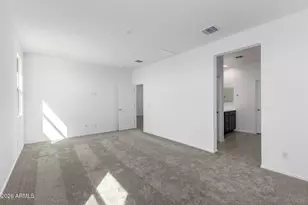 46865 W Crescent Moon Dr, Maricopa, AZ 85139 - Photo 15