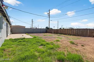 5505 W Whitton Ave, Phoenix, AZ 85031 - Photo 23