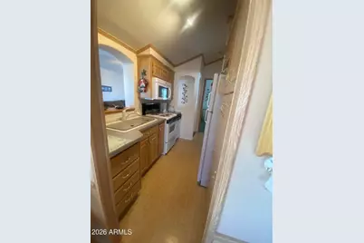 1639 W Yuma Avenue #639, Apache Junction, AZ 85119 - Photo 11