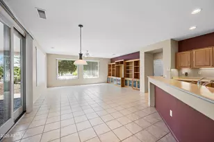 20134 N Golden Barrel Dr, Surprise, AZ 85374 - Photo 9