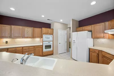 20134 N Golden Barrel Drive, Surprise, AZ 85374 - Photo 21