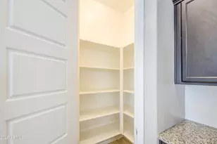 10334 E Nichols Ave, Mesa, AZ 85209 - Photo 11