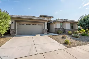 11628 W Andrew Ln, Peoria, AZ 85383 - Photo 3