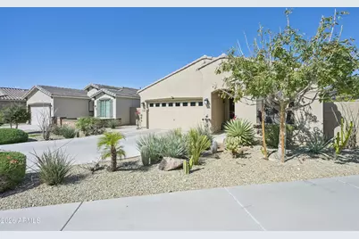 17452 W Spring Drive, Goodyear, AZ 85338 - Photo 3