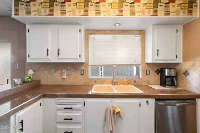 535 S Alma School Road #99, Mesa, AZ 85210 - Photo 17